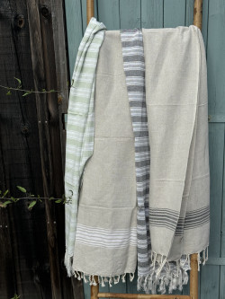 Fouta en lin beige / blanc