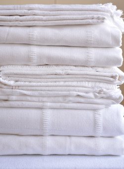 White fringed tablecloth
