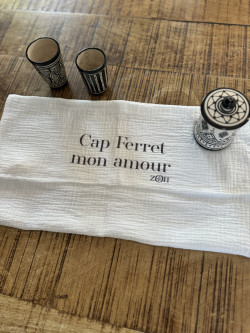 Old tea towel "La vie est...