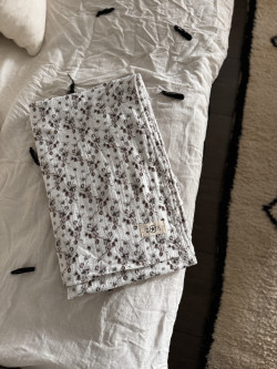 Cotton gauze throw