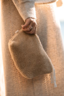 MARLOW Fluffy Clutch