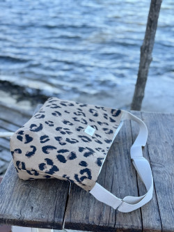 copy of Romy sheepskin belt bag