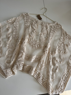 Poncho en crochet ABEL