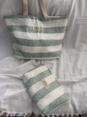 Pochette Pistacchio // en lin rayé celadon