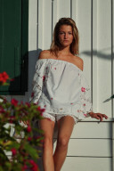 Blouse en linge ancien brodé / Pia