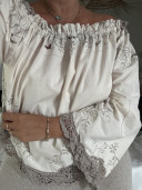 copy of Blouse en linge ancien brodé / SALMA