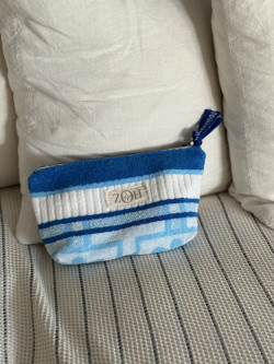 Pochette éponge bleu grec