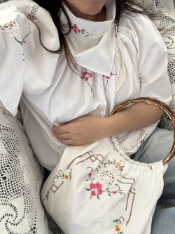 ALBA Embroidered Vintage Linen Blouse