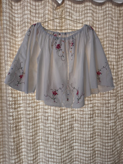 Blouse brodée en linge ancien/ ALBA