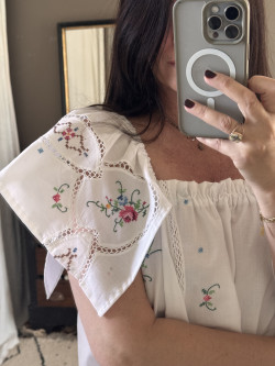 Robe longue brodée ELENA