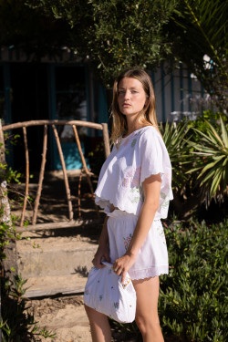 Short en linge ancien Olga