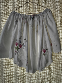 MILLA Embroidered Vintage Linen Blouse