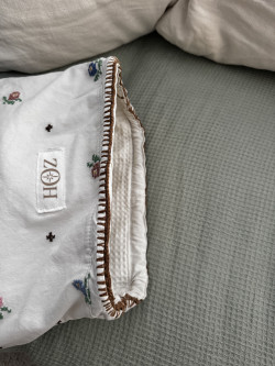 Embroidered Vintage Linen Pouch / Josepha
