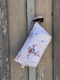 copy of Ellen Vintage Linen Clutch