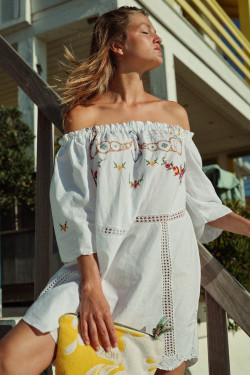 Robe brodée Jeanne
