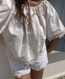 Blouse brodée en linge ancien/Axelle