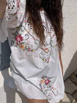 Robe brodée Jeanne