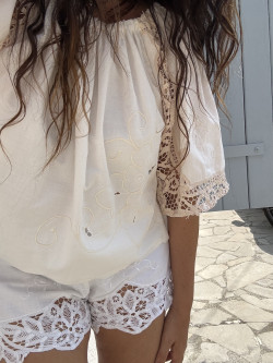 Embroidered Vintage Linen Blouse / June