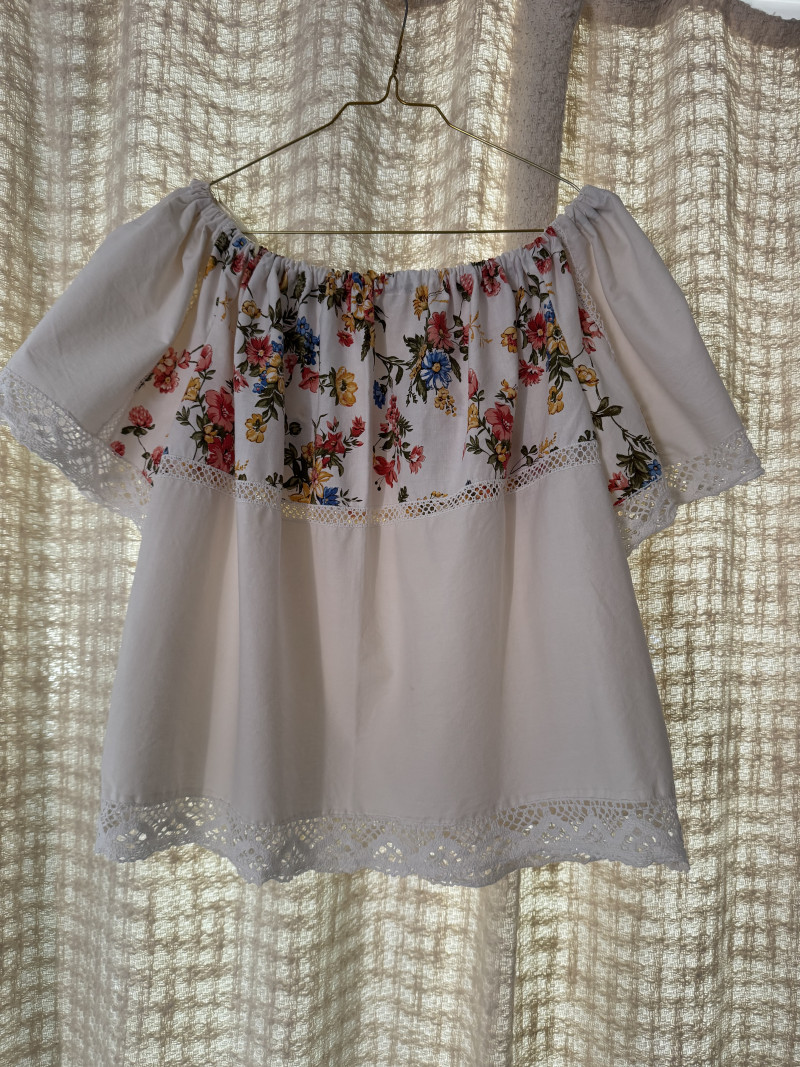 copy of Blouse en linge ancien brodé / Esmée