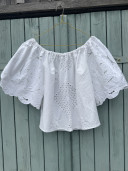 Blouse brodée en linge ancien BREE