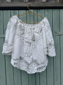 Blouse brodée en linge ancien Mary