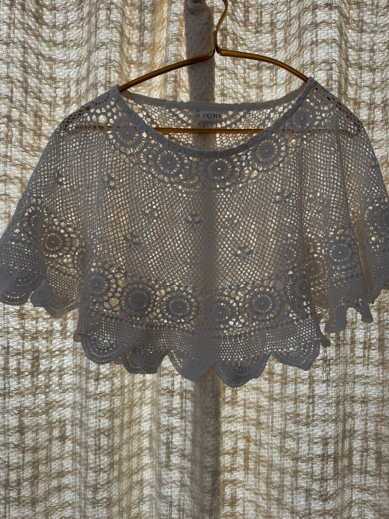 Top brodé en crochet / Ezra