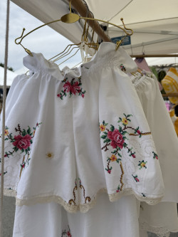 JOE Embroidered Vintage...