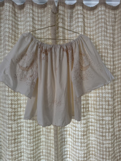Roma Embroidered Vintage...
