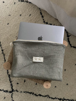 Pochette IPAD/MACBOOK - WILL velours kaki
