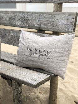 Housse de coussin "Life is better at the beach"