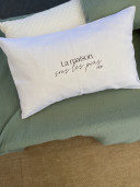 Housse de coussin  "La maison sous les pins''