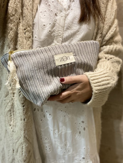 GASPARD // Pochette en velours côtelé