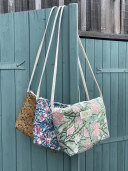 Pochette bandoulière Zoé //fleurs bleu